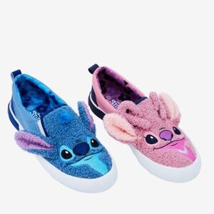 NWT Disney Stitch & Angel Women’s Plush Character Slip On Shoes Size 9